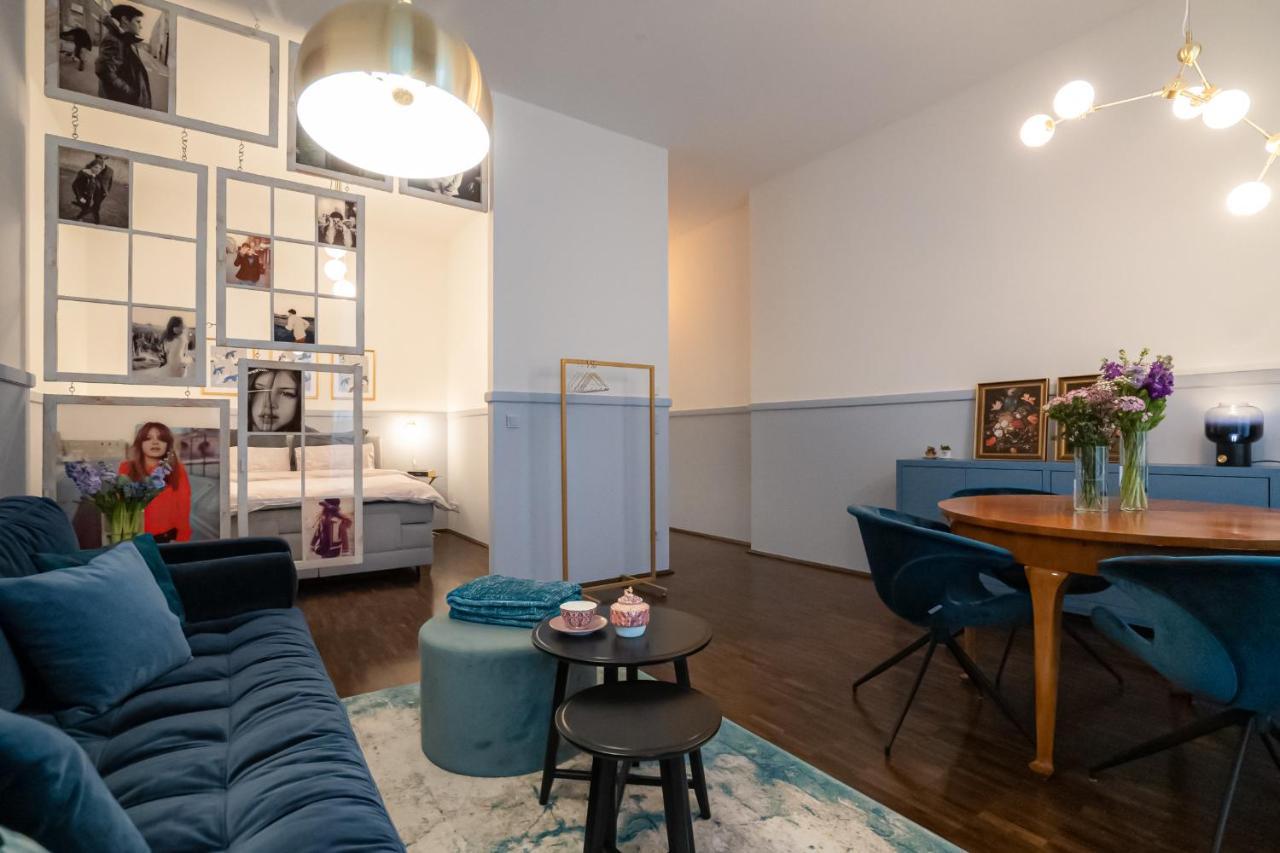 Designer Loft-Ferienwohnung Im Zentrum Mit Tiefgaragen-Parkplatz, Waschmaschine Und Privatterrasse Leipzig Exterior foto