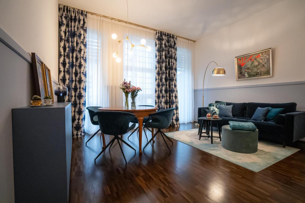 Designer Loft-Ferienwohnung Im Zentrum Mit Tiefgaragen-Parkplatz, Waschmaschine Und Privatterrasse Leipzig Exterior foto